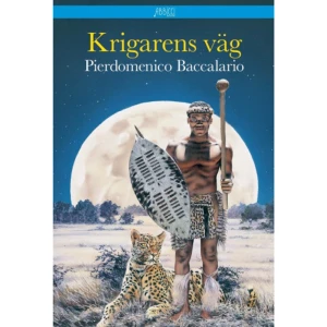 Krigarens väg (häftad) - Enligt zuluernas uråldriga traditioner är en tvillingfödsel ett dåligt omen. När drottningen i riket föder fram tvillingpojkar bestäms det därför att den först födda måste dödas. Men kvinnan som får till uppgift att göra sig av med tvillingen anförtror honom i hemlighet åt en krigare, som levt för att hämnas på dem som dödat hans familj och utplånat hela hans stam. Pojken växer upp utan vetskap om sin bakgrund och lär sig allt om hur man överlever  i Afrikas vilda och storslagna natur. Leoparden Pungushe skrämmer till en början slag på pojken, men blir till slut hans trogne vän och följeslagare. Ödet tvingar honom så smånigom att söka sig till byn där han en gång föddes för att erövra tronen som tillhör honom.  I sitt hemland Italien har författaren, Pierdomenico Baccalario, vunnit det prestigefyllda priset Il battello a vapore för berättelsen. Baccalario är en av Italiens mest kända barn- och ungdomsförfattare inom genren fantasy.     Format Häftad   Omfång 187 sidor   Språk Svenska   Förlag Abbicci förlag   Utgivningsdatum 2016-06-01   ISBN 9789198315301  