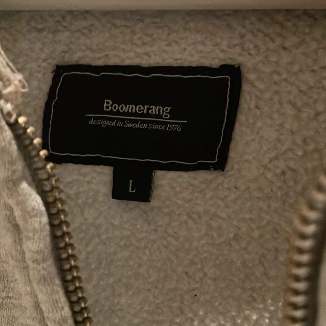 Grå hoodie från Boomerang - 91