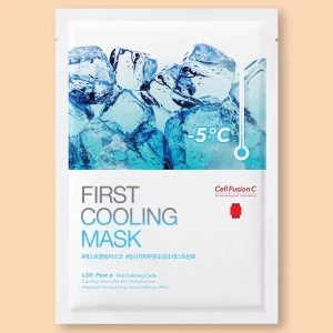 First Cooling Mask från Cell Fusion C 3st - En uppfriskande ansiktsmask som kyler ner huden med en temperatur på -5°C. Perfekt för att lugna och återfukta huden efter en lång dag. Masken är enkel att använda och ger en skön, svalkande känsla.