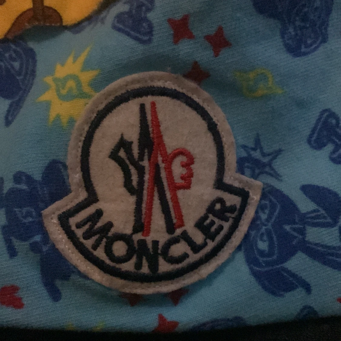 Moncler mössa custom - 93