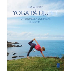 Yoga på djupet : funktionella övningar i naturen (inbunden) - Hemligheten med yoga Många som utövar yoga vittnar om de positiva effekter träningen har, både fysiskt och psykiskt. Den här boken avslöjar vad som egentligen händer i kroppen. Läsaren får bland annat veta hur blodtrycket påverkas vid upp- och nervända övningar, hur man kan motverka stress genom att andas rätt och varför många yogaövningar syftar till att korsa kroppens mittlinje. Både nybörjare och mer erfarna utövare kan ha nytta av boken som verkligen går på djupet när det gäller fysiologiska förklaringar. Boken är uppbyggd som ett yogaprogram och tar sin början längst ner, i fötterna, och fortsätter successivt upp genom kroppen. Den är rikt illustrerad med naturfotografier från fantastiska miljöer runt om i världen. Alla övningar utförs utomhus. Ett av budskapen är nämligen att yoga i det fria ger träningen extra god effekt. Varje kapitel avslutas med en redogörelse för nyttan med de aktuella övningarna, såväl traditionsenligt som enligt vetenskaplig forskning. Författaren Marian Papp är yogalärare och forskar om yogans effekter. Hon har en magisterexamen i folkhälsovetenskap med inriktning mot preventiv medicin.    Format Inbunden   Omfång 128 sidor   Språk Svenska   Förlag Ica Bokförlag   Utgivningsdatum 2010-08-11   Medverkande Heidi-Maria Nisén   Medverkande Birger Andrén   Medverkande Christina Britton   Medverkande Marian Papp   Medverkande Conny Evsin   ISBN 9789153432432  