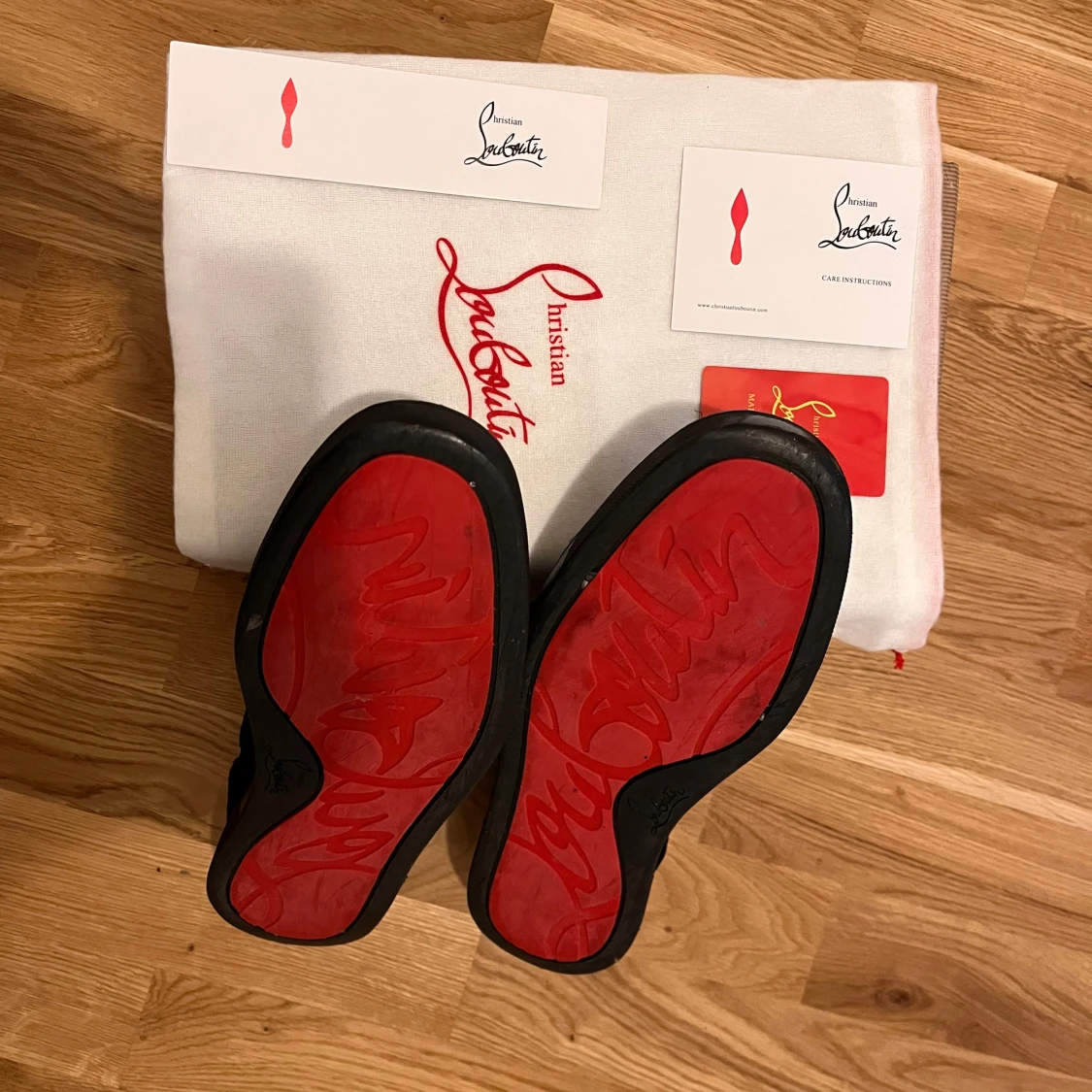 Svarta Loubs utan spikar - 4