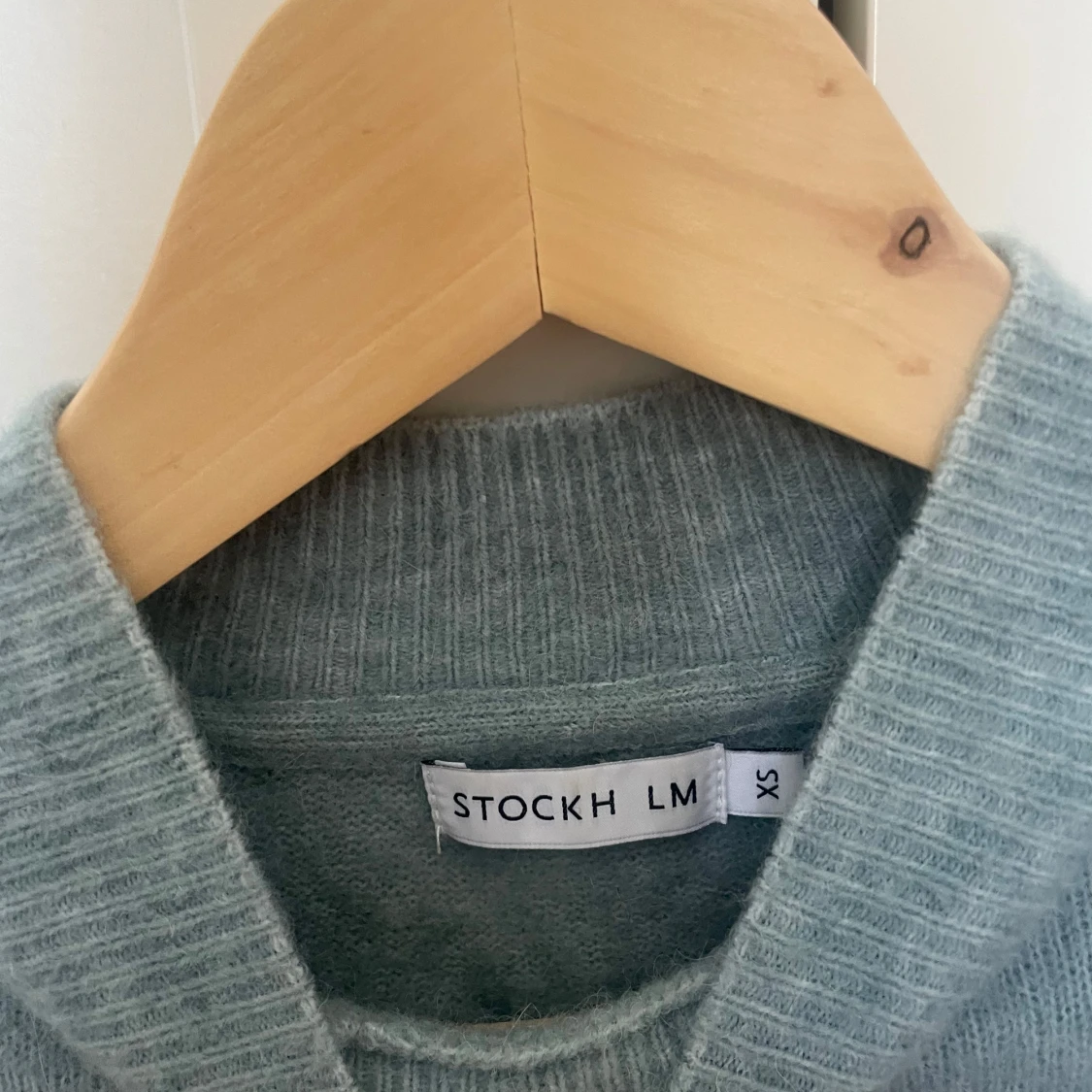 Kortärmad stickad tröja  - 3