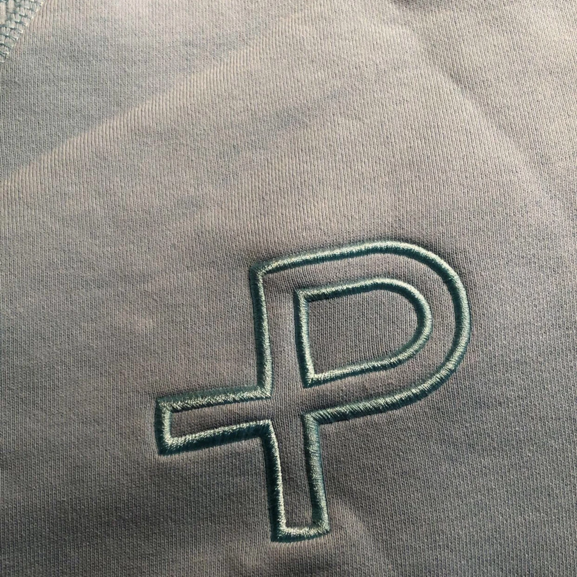 Ljusblå sweatshirt från Pelle P - 1