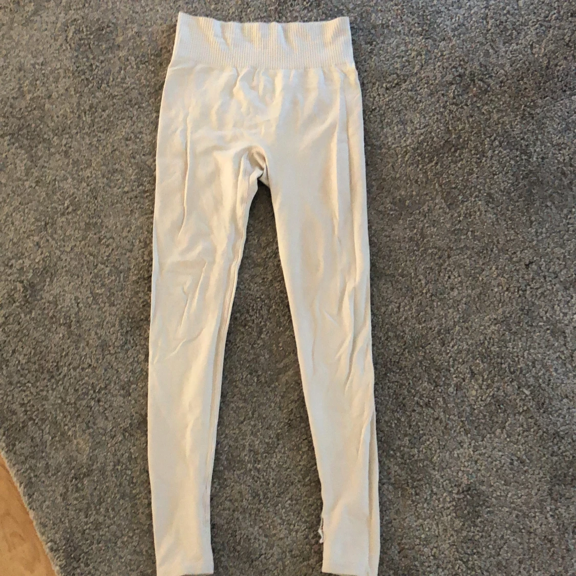 Vita leggings från Lager 157