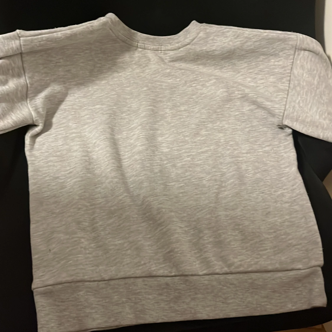 Grå sweatshirt från Primark - 1