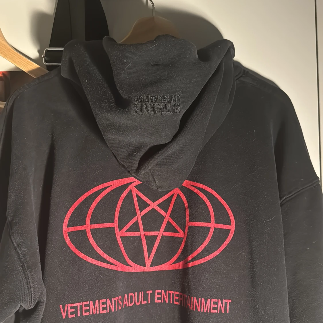 VETEMENTS HOODIE - 91