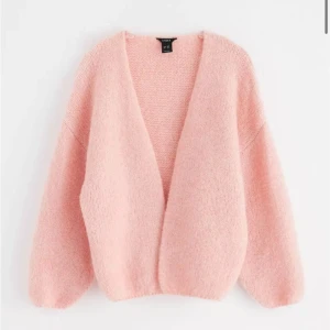 Rosa kofta - En super fin rosa kofta från Lindex💓Använd några få gånger. 