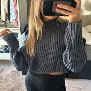 Croppad tröja Zara - Nyskick💕