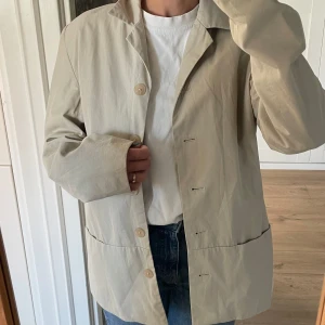 Jacka - Snygg jacka från Kappahl!