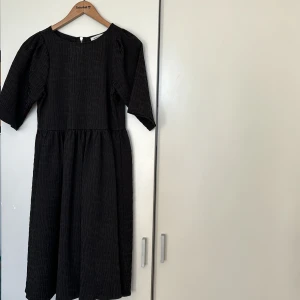 Black fancy dress -  Selling my formal black dress