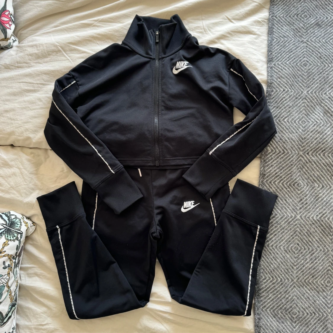 Svart träningsset från Nike