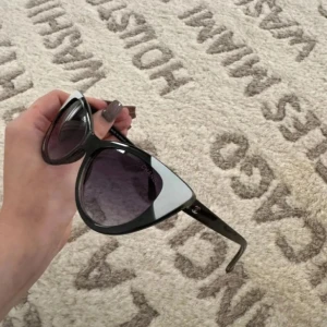 Solglasögon  - Solglasögon 