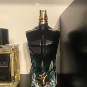 Jean paul gaultier le beau le parfum - Jean paul gaultier le beau le parfum  55/75 ml Har refersenser från tidigare sålda parfymer om det vore intressant  