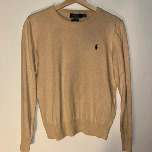 Polo Ralph Lauren tröja - Polo Ralph Lauren tröja i storlek S.