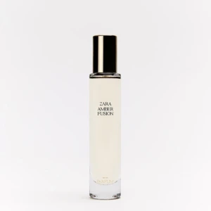 Amber Fusion parfym från zara EDP - Amber Fusion For Her av Zara är en orientalisk blommig doft för kvinnor. Endast använd fåtal gånger. Toppnoter är Havsnoter, Bergamott och Mandarin; medelnoter är Lily, Röda frukter och Cananga; basnoter är Amber och Woodsy Notes