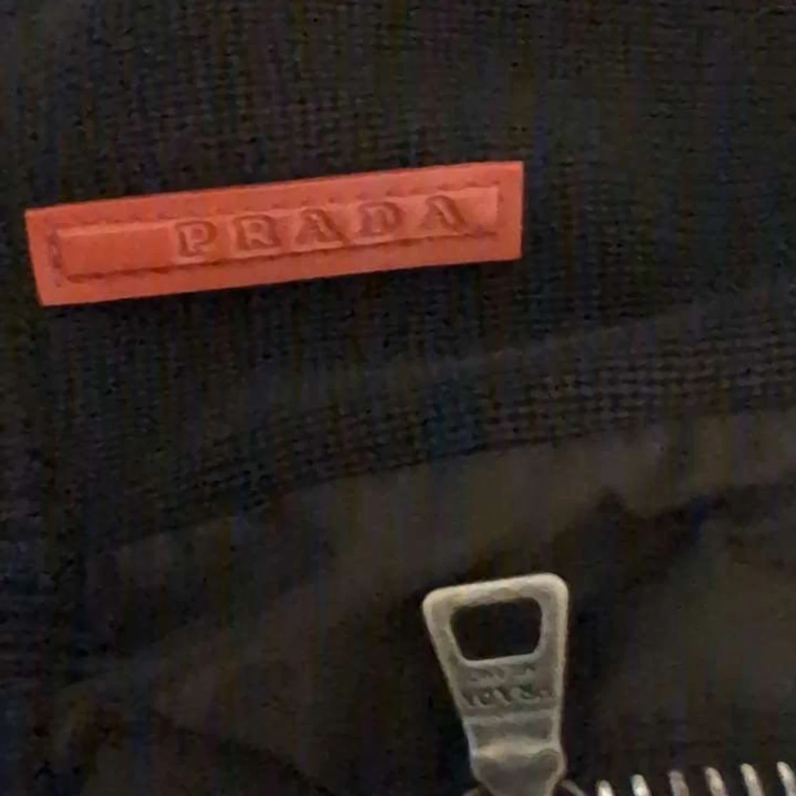 Svart jacka från Prada