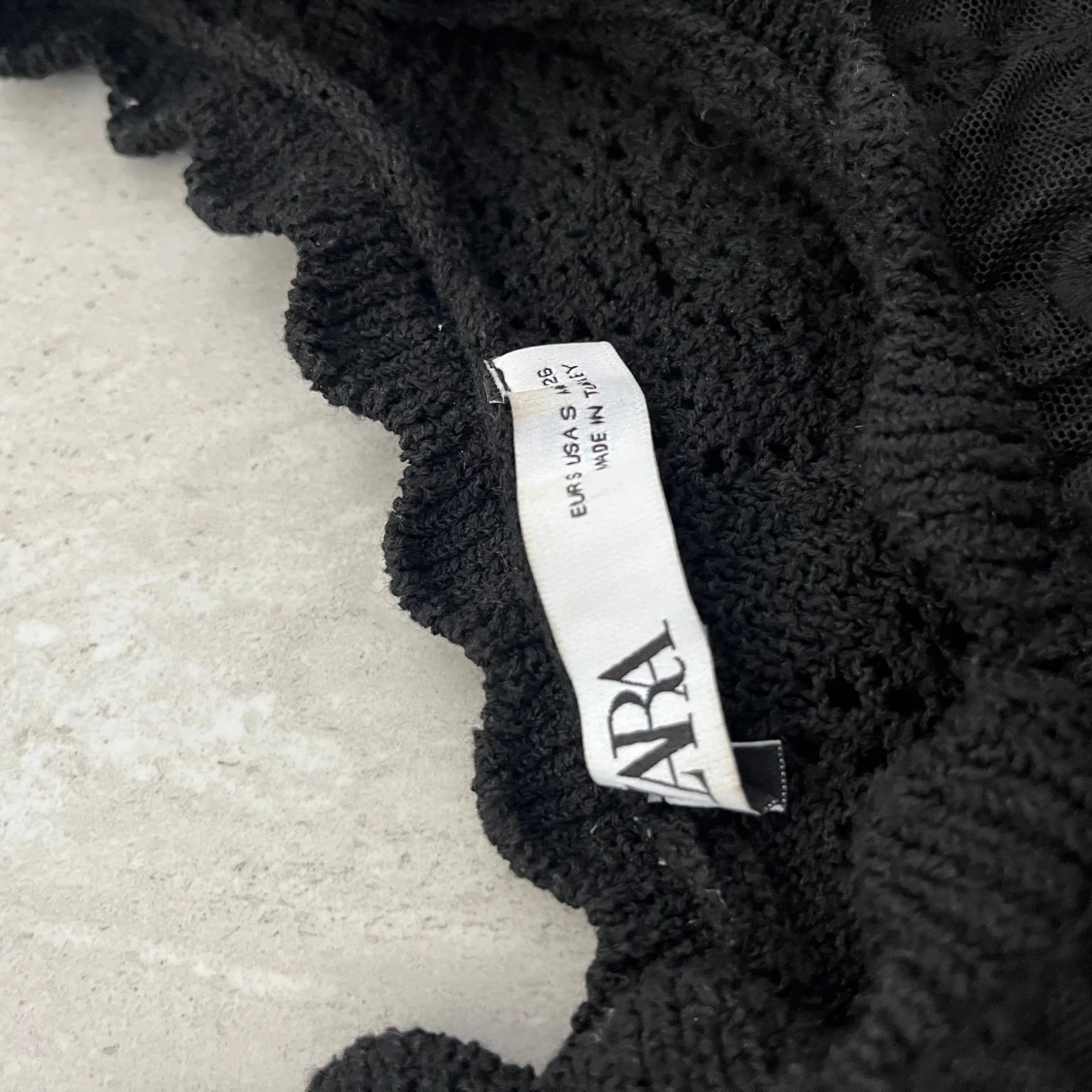 Svart spetsblus från Zara - 90