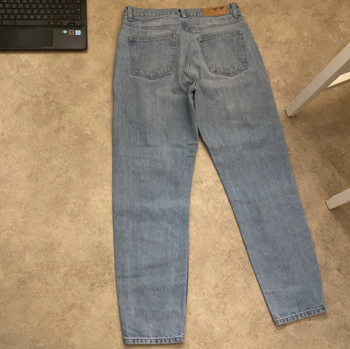 Ljusa jeans från Junkyard - 90