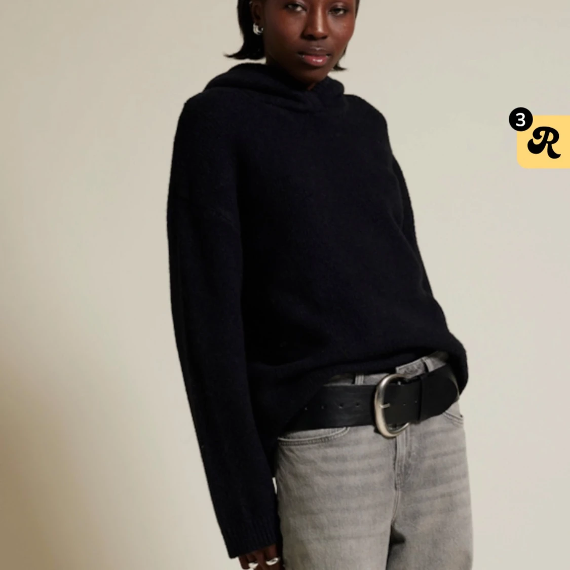 Svart stickad hoodie - 91