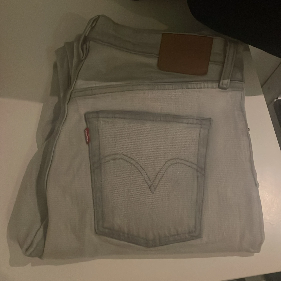 Gråa jeans från Levi's