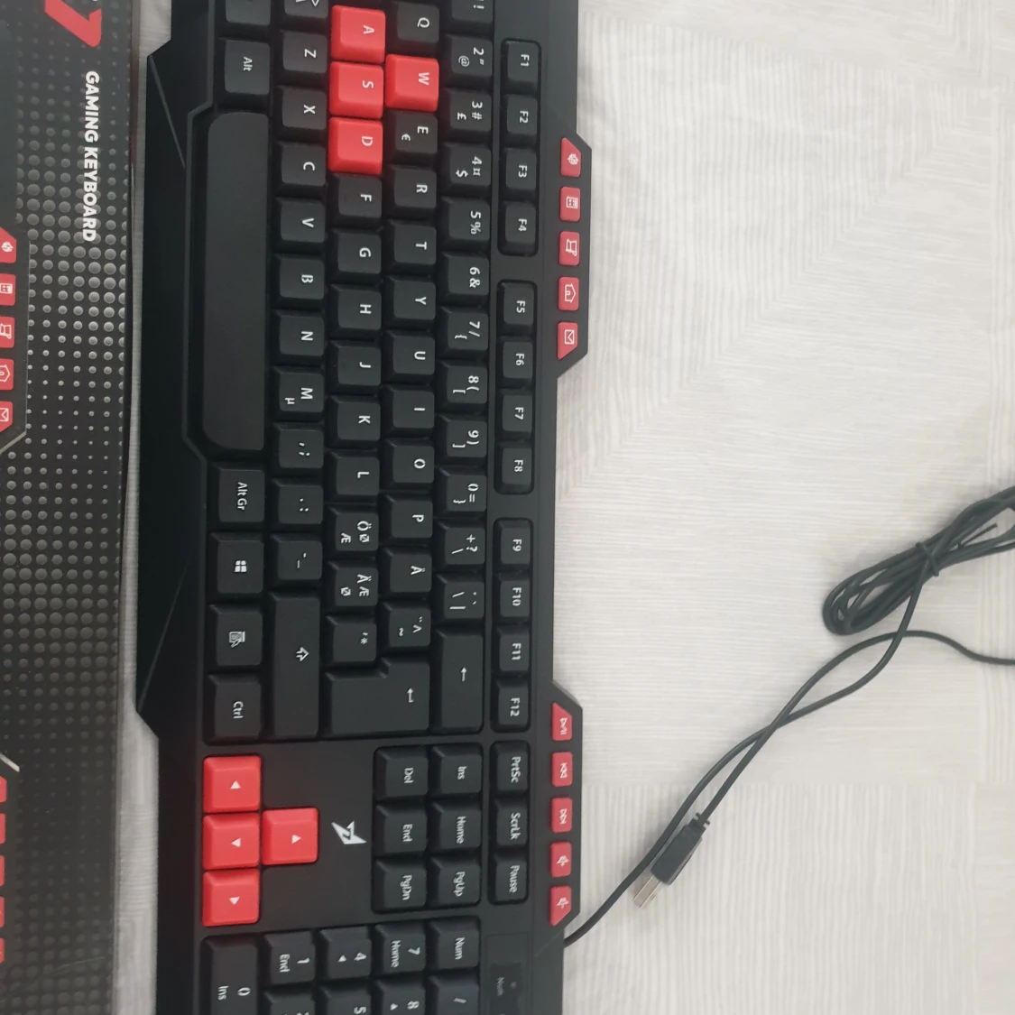 Gaming keybord - 90