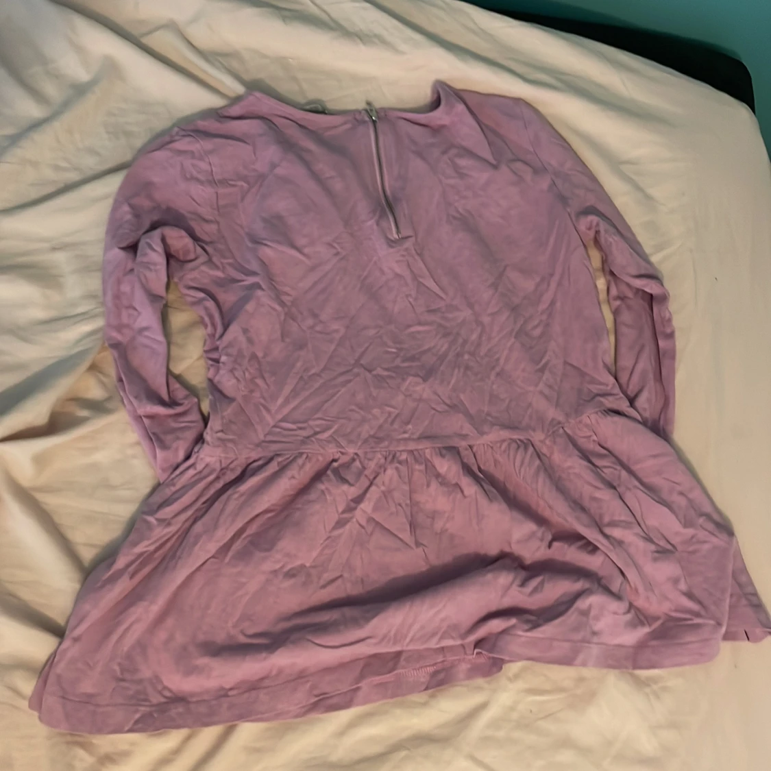 Rosa tröja. Utsvängd  - 90