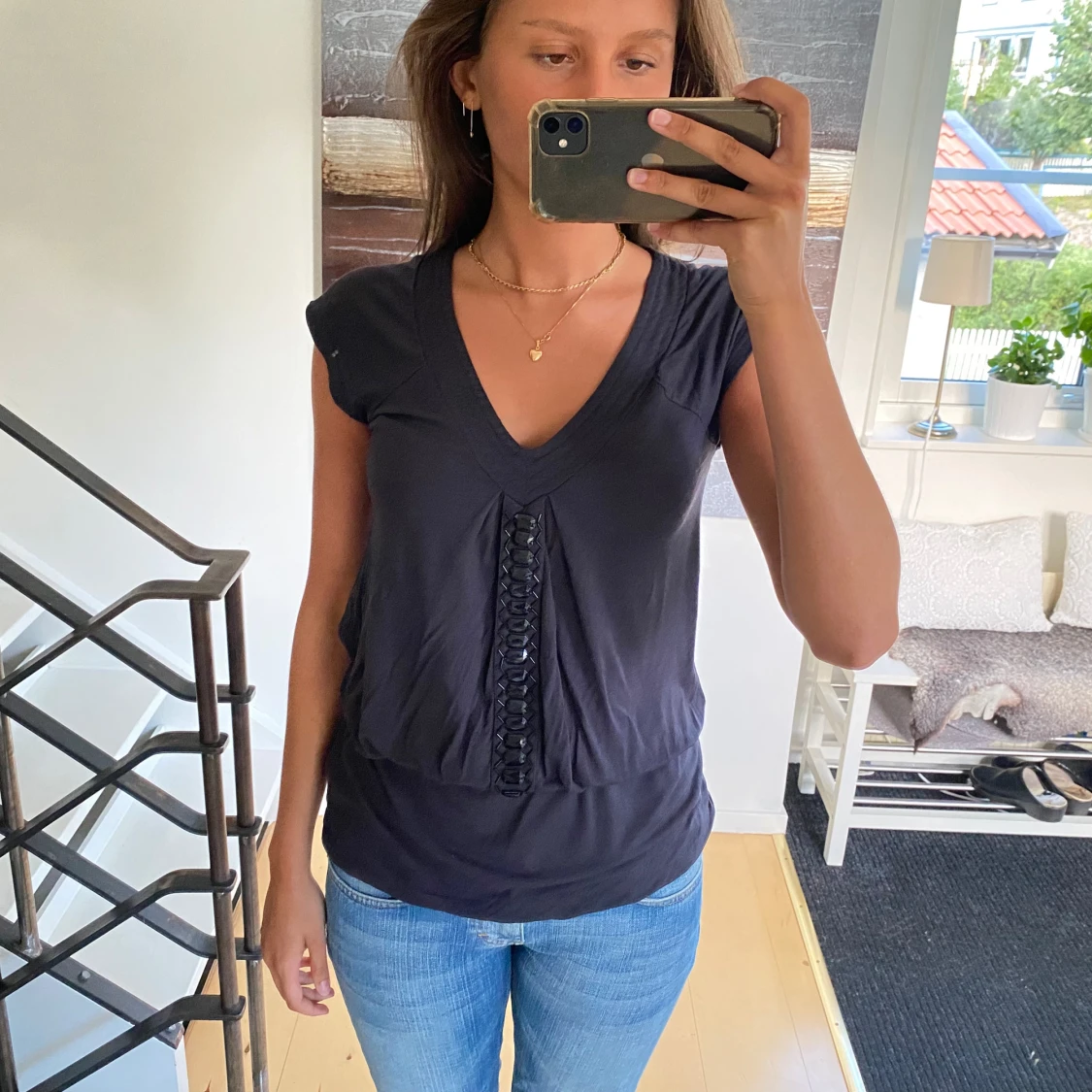 Topp med detaljer - 90