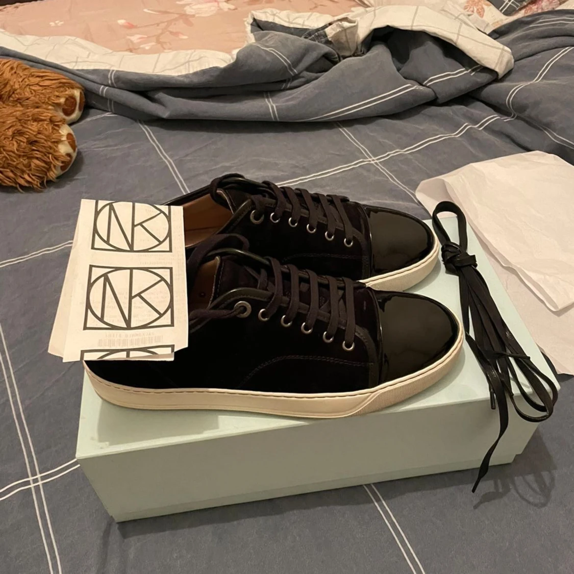 Helt nya stiliga skor!