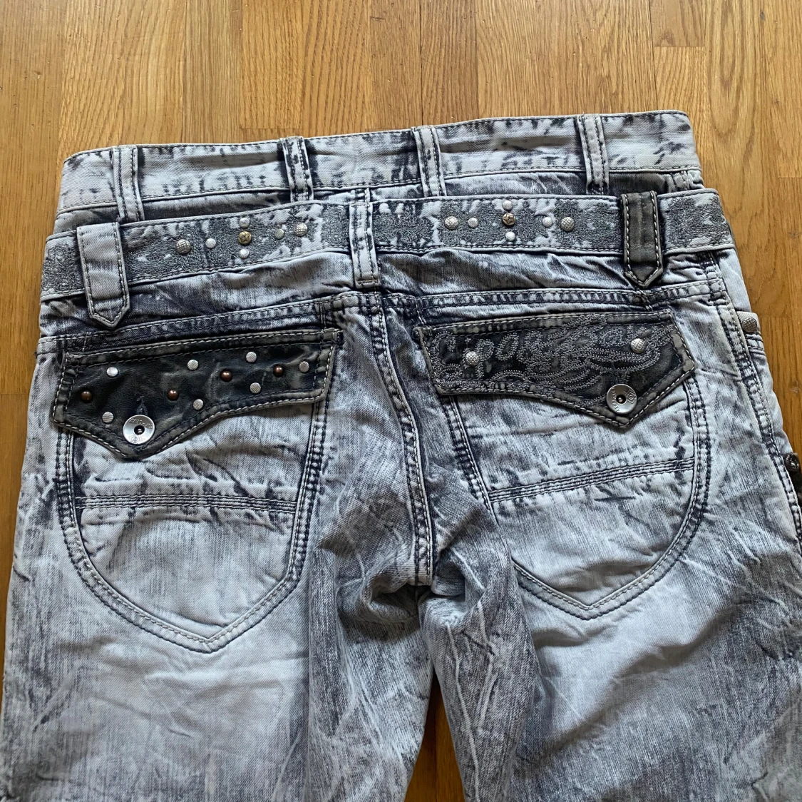 Robins liknande jeans - 91