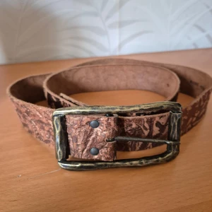 Vintage y2k skärp i läder  - Äkta skinn / läder  95cm 