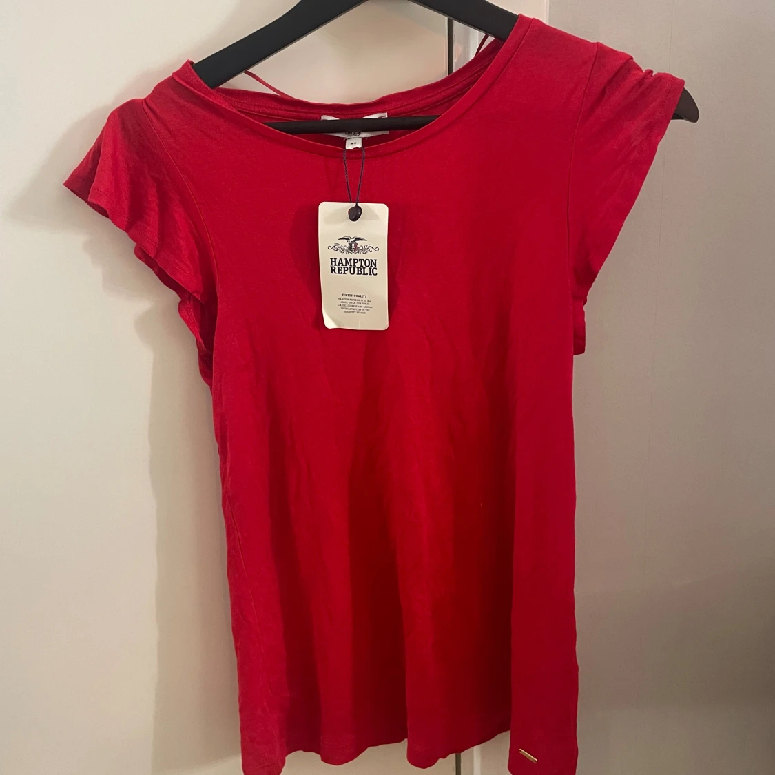 Röd topp från Hampton Republic