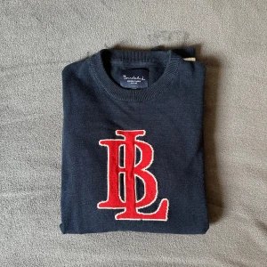 Bondelid crewneck - Skön crewneck från Bondelid, använd bara några få gånger, inga defekter. Kom privat vid funderingar.