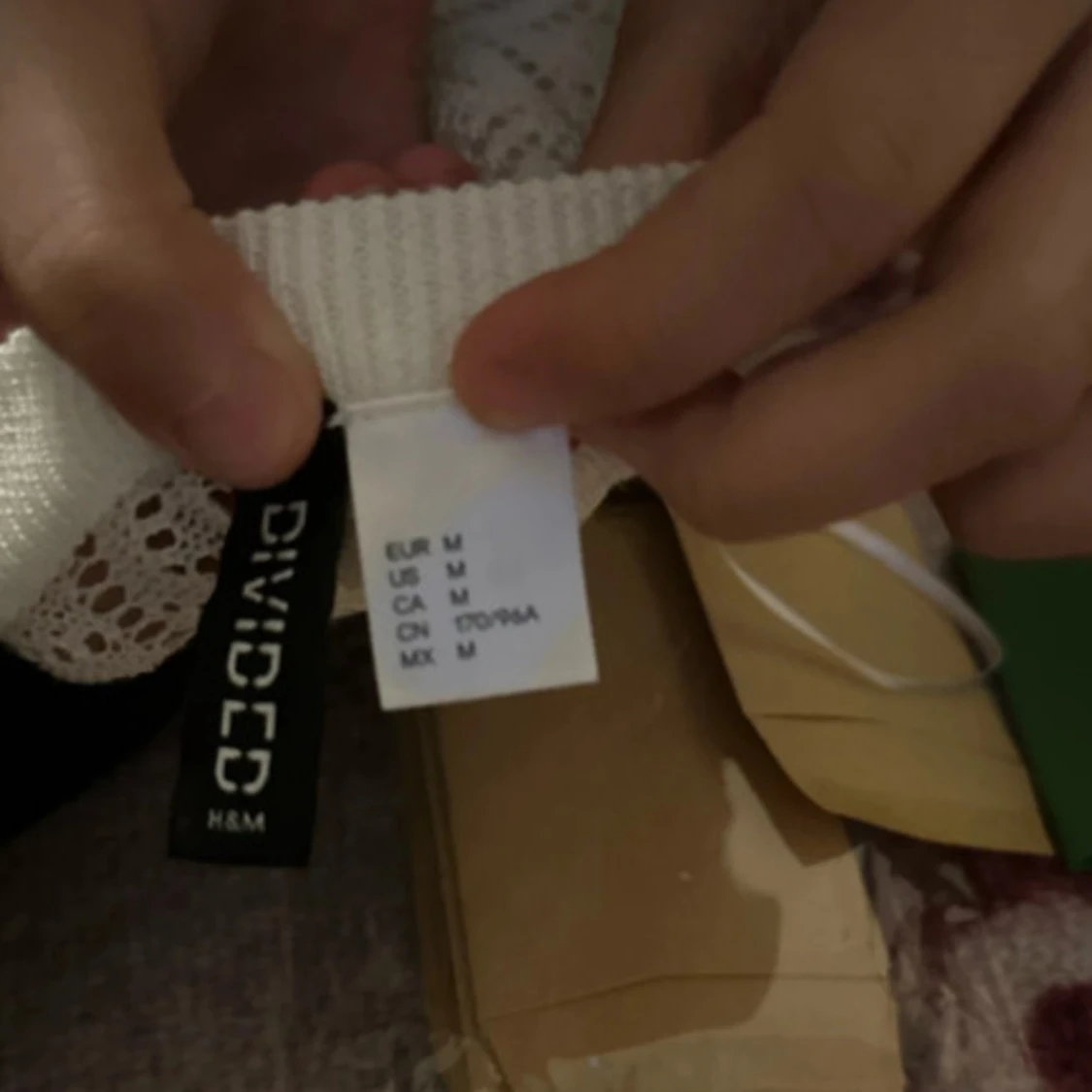 Vit stickad topp från H&M Divided - 91