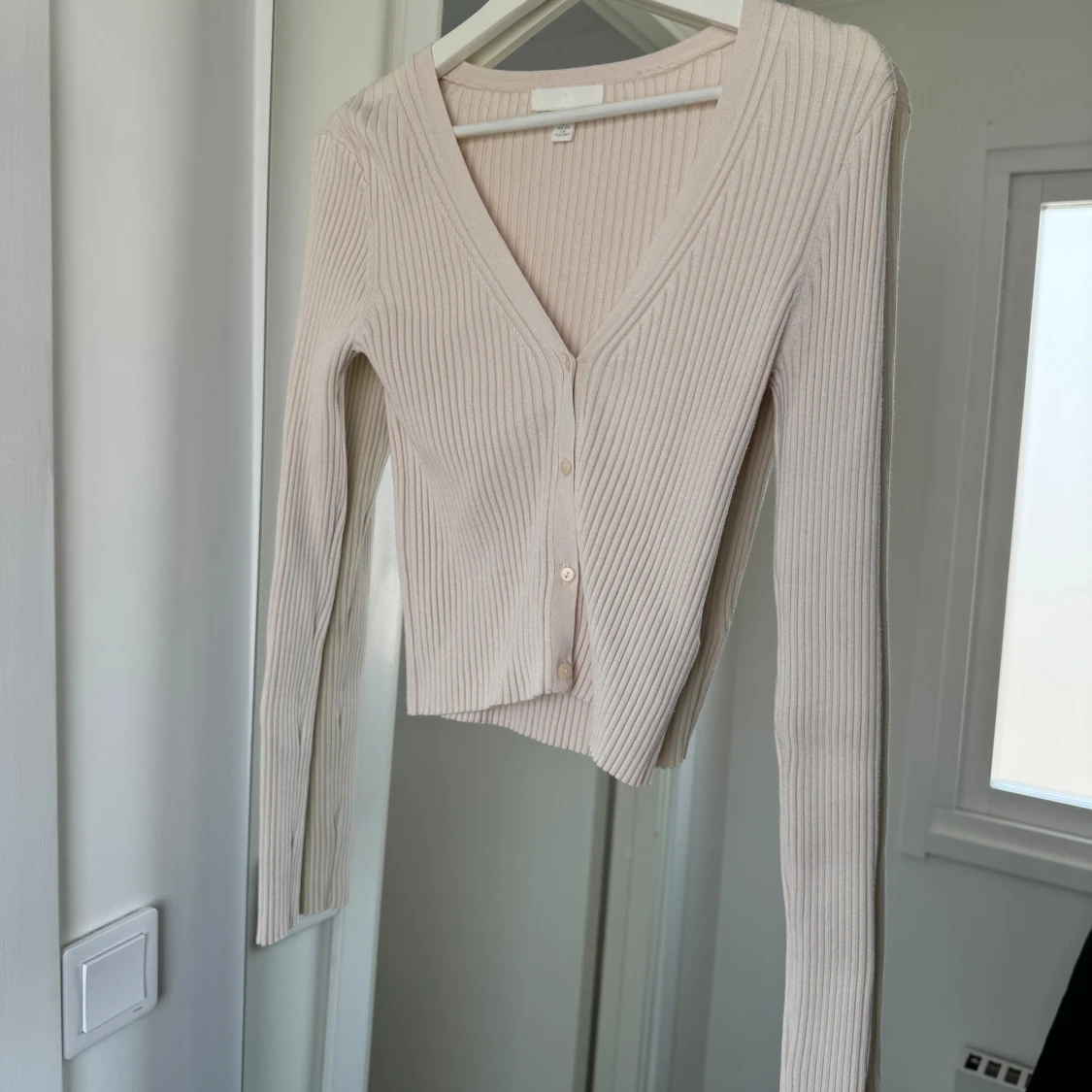 Beige tröja/kofta från HM