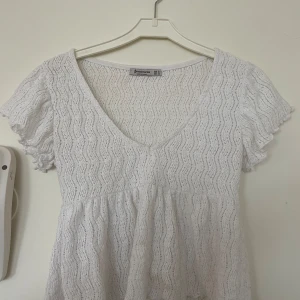 Topp  - Varan är i använt skick s