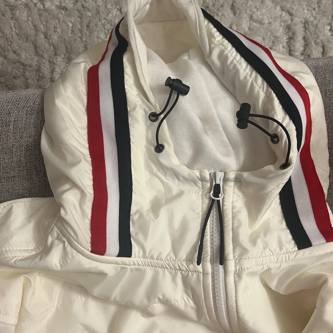 Vit jacka från Moncler - 91