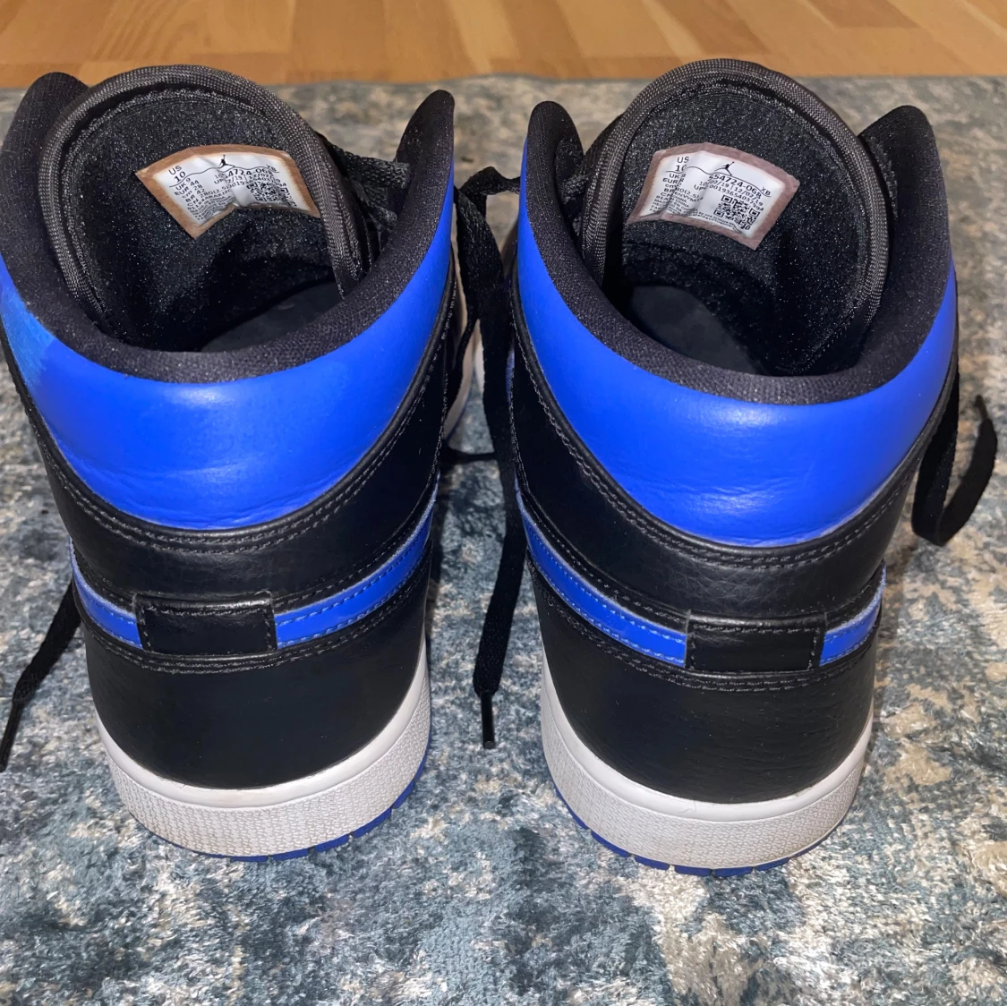 Nike Air Jordans 1 (Royal Blue 2020 ed) - 91