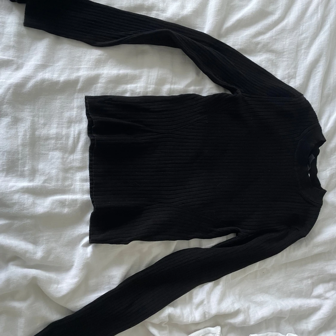 Svart ribbad tröja från H&M Divided