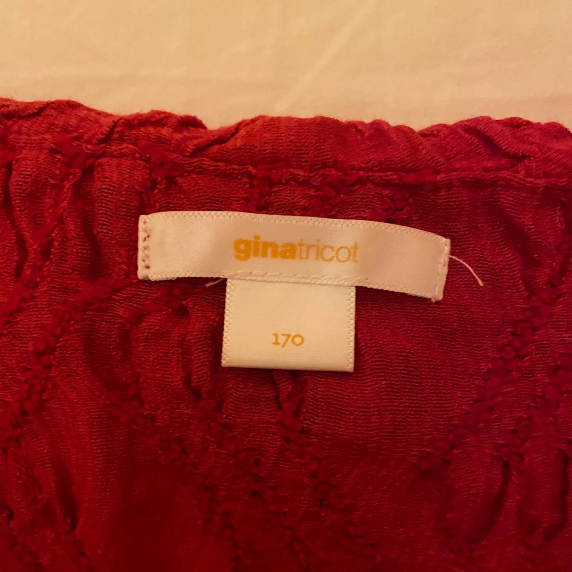 Röd volang blus - 92