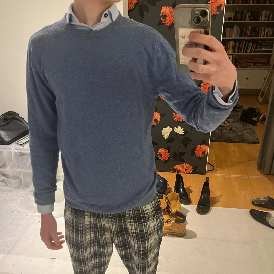Blå kashmirtröja från John Henric - 2