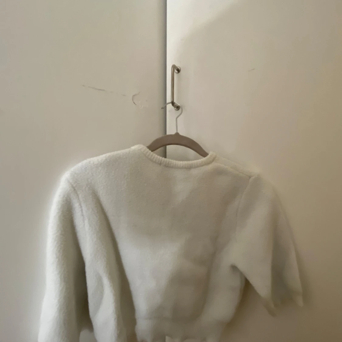 Vit croppad tröja från Zara - 3