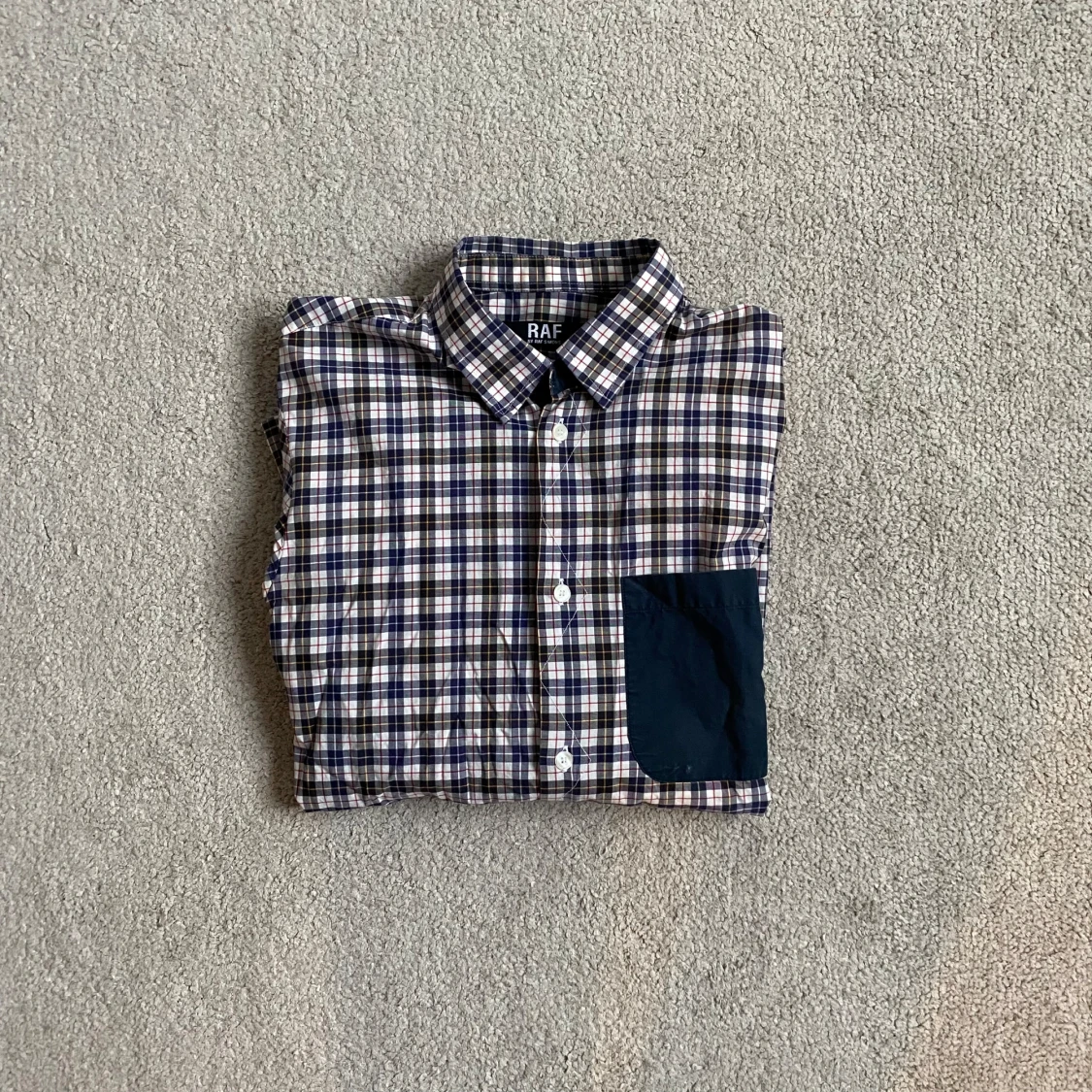 ’RAF’ by Raf Simons skjorta