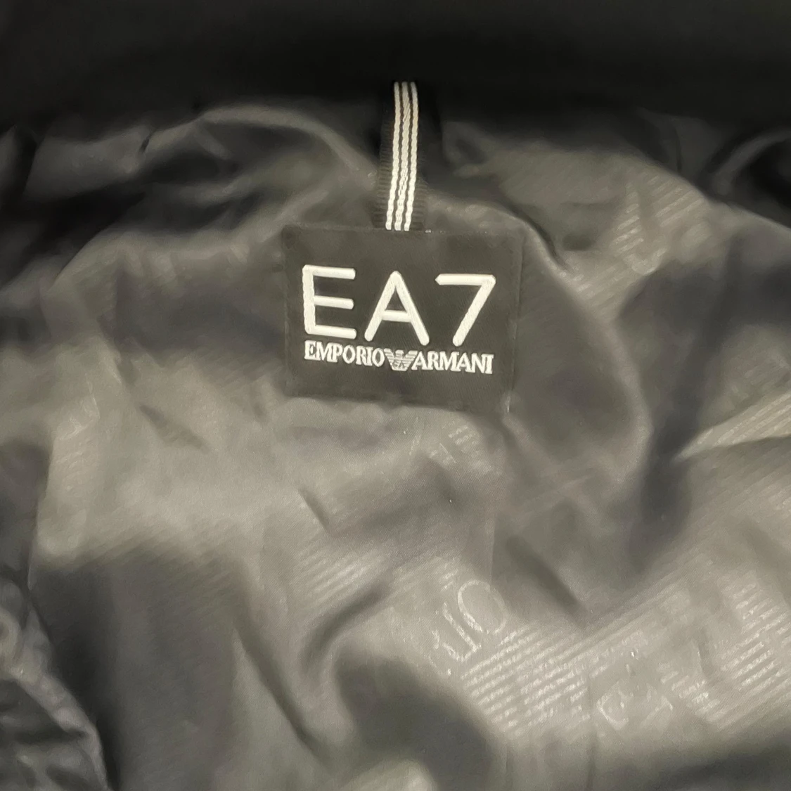 Svart bomberjacka från Emporio Armani - 92