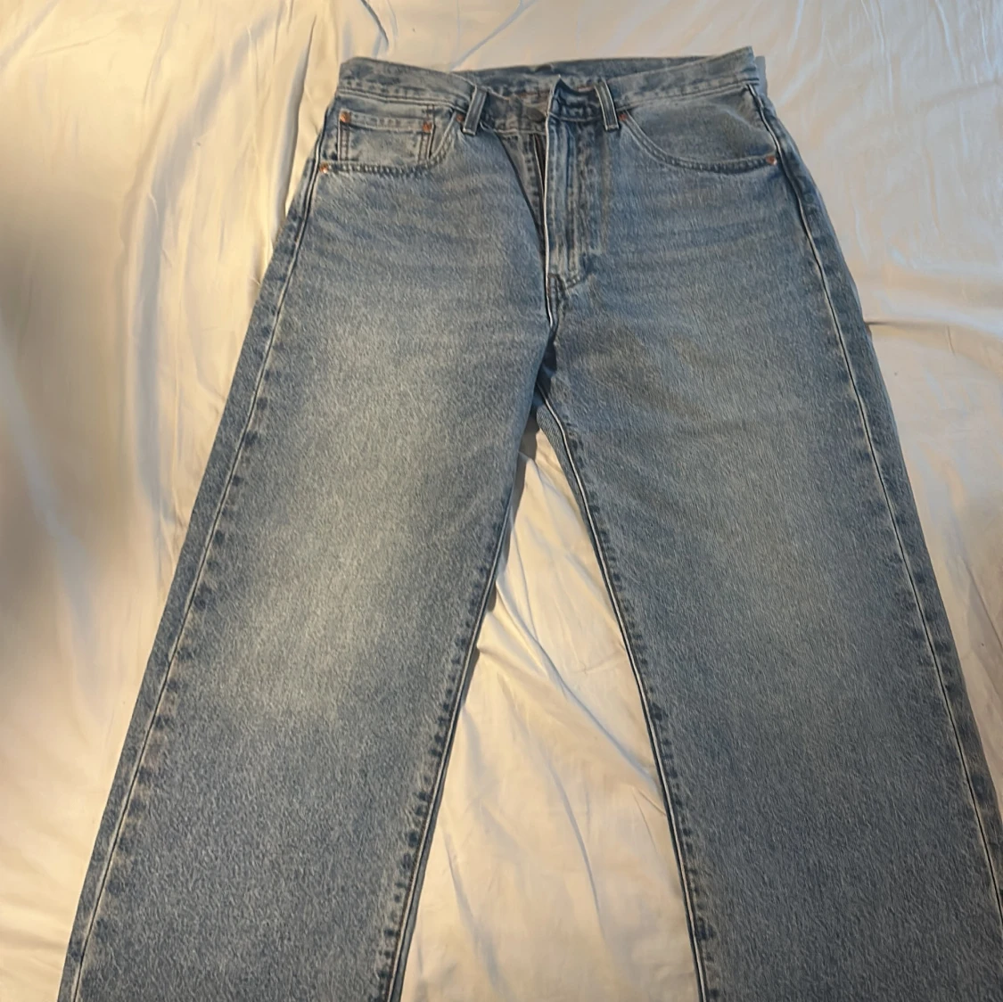 Levis jeans i ljusblå denim - 90