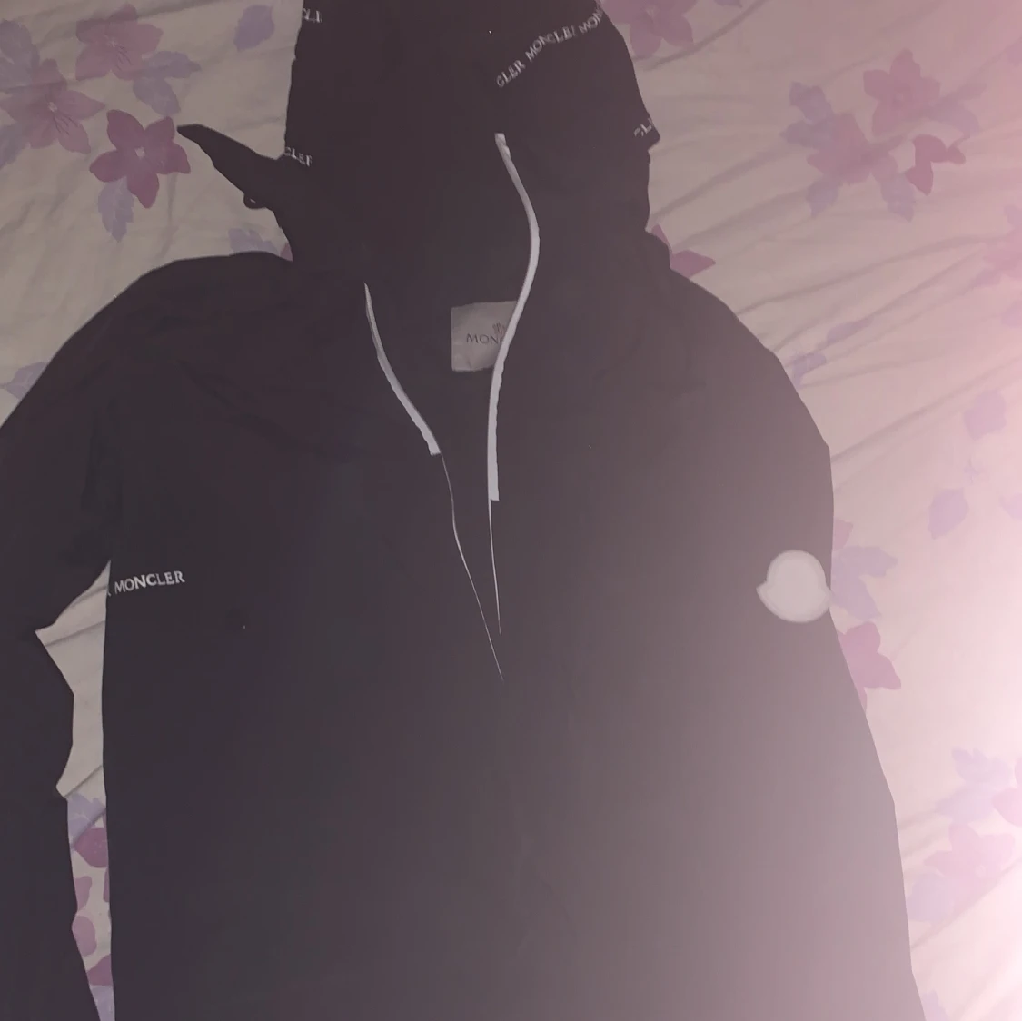 Svart jacka från Moncler