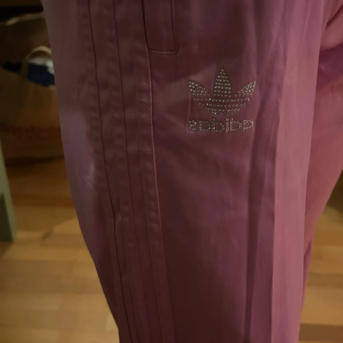 Rosa byxor från Adidas - 90