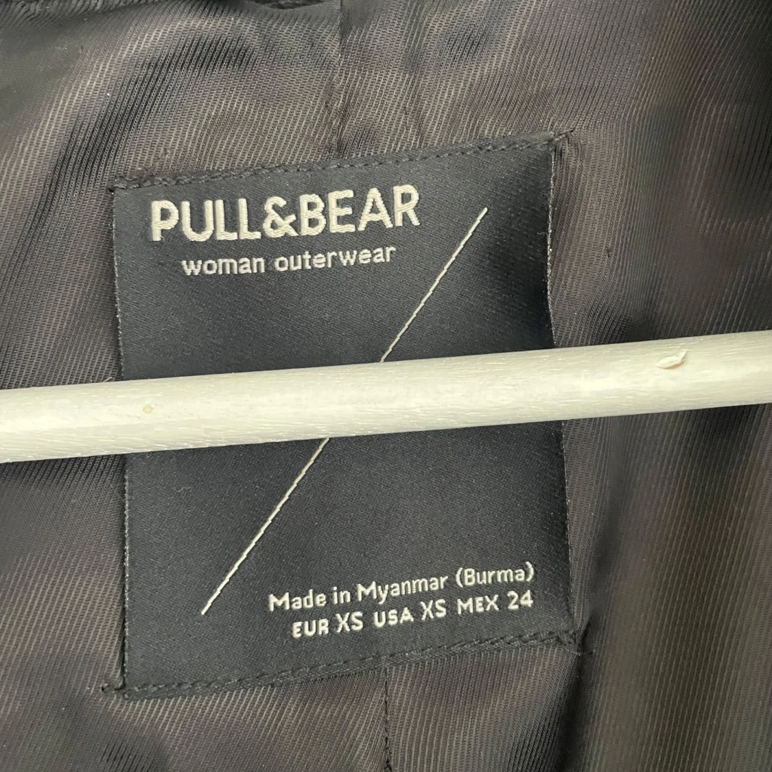 Svart kappa från Pull&Bear - 91