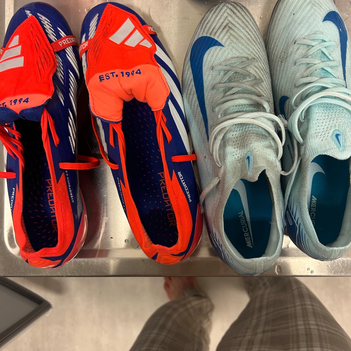 Fotbollsskor från Adidas och Nike - 93