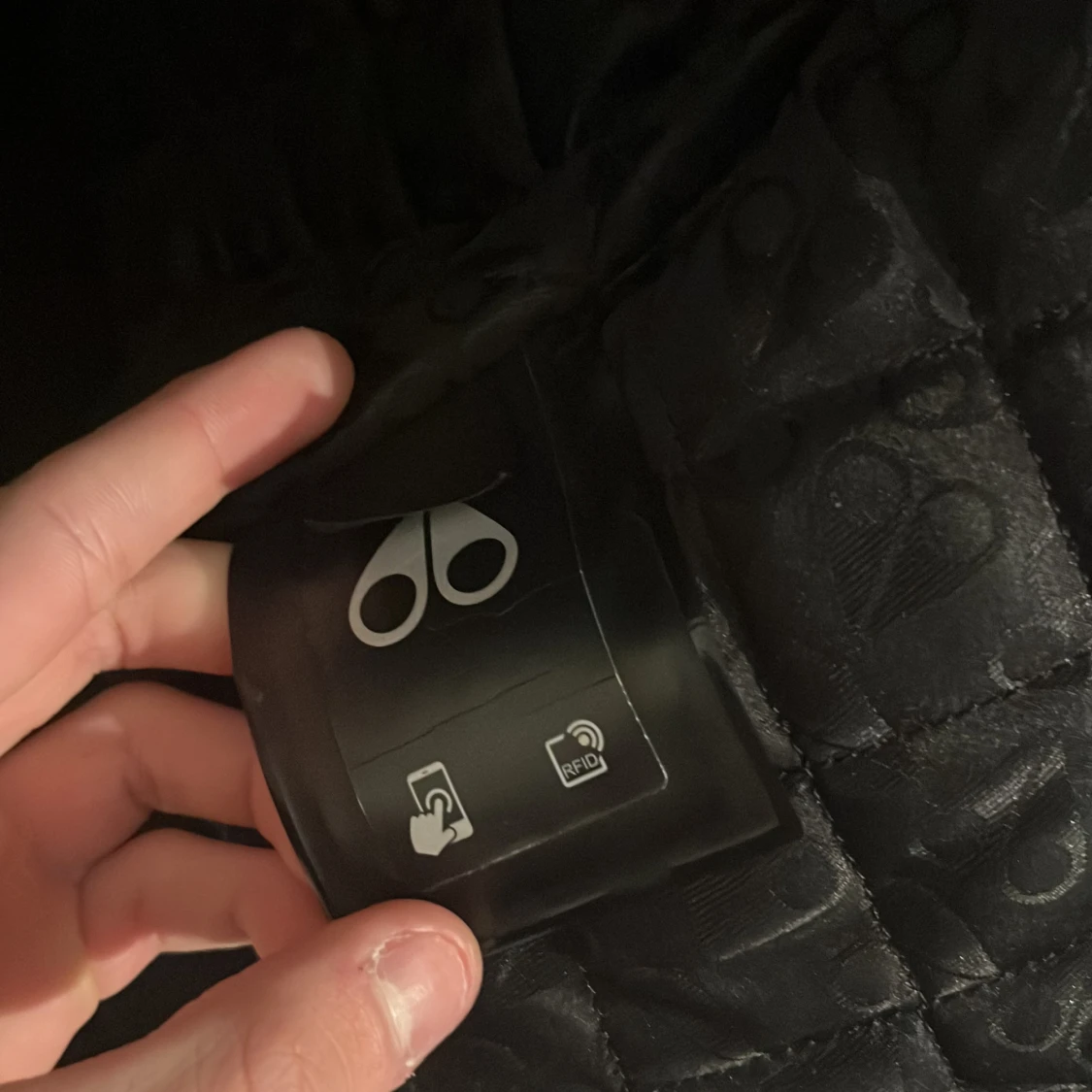 Svart jacka från Moose Knuckles - 92